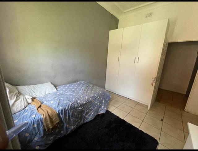 7 BEDROOM HOUSE FOR SALE IN BRIXTON